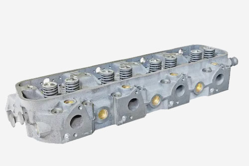 Головка цилиндров с клапанами-1
